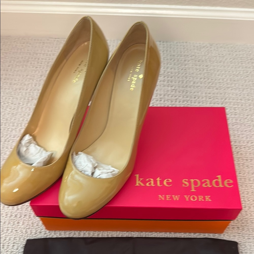 Kate Spade “Karolina” patent leather heels - brand new never worn
